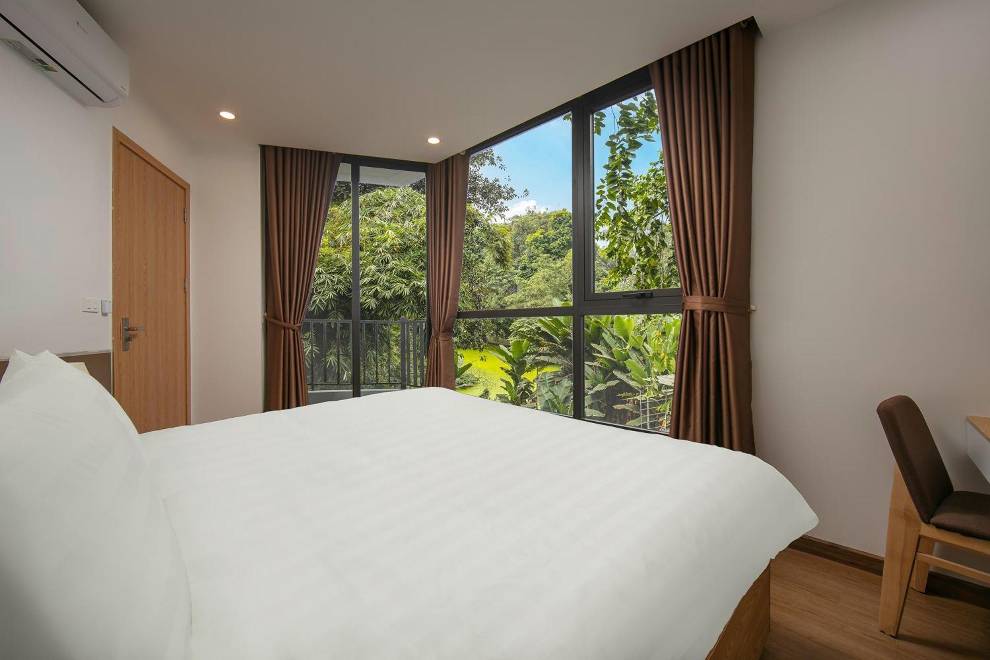 Westlake Pearl - & Pearl 4*